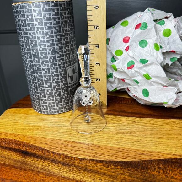 Swarovski Crystal Small Dinner Bell 7467NR039000 Wedding Flowers Collectible Box - Picture 9 of 9